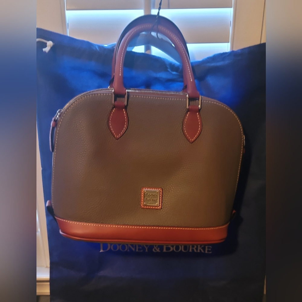 Dooney & Bourke purse